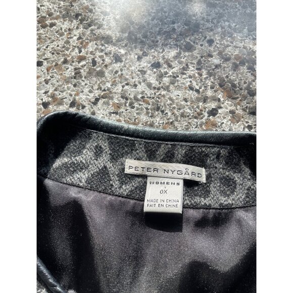 Peter Nygard Womens OX Animal Print Cardigan Sweater Jacket With Zipper & Pocket - Picture 13 of 16